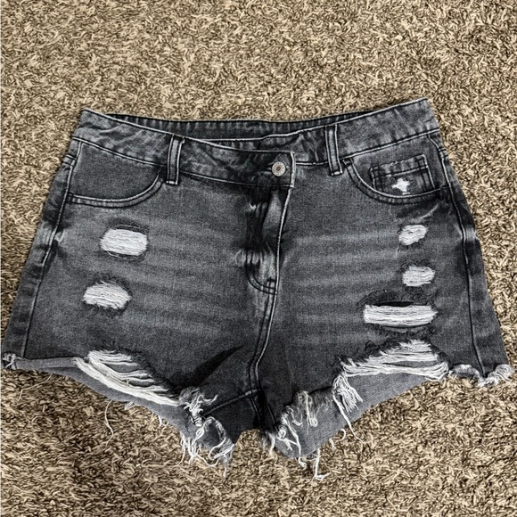 Edgy Charcoal Distressed Denim Shorts - Picture 1 of 1